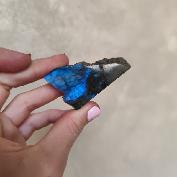 LABRADORITA EN BRUTO